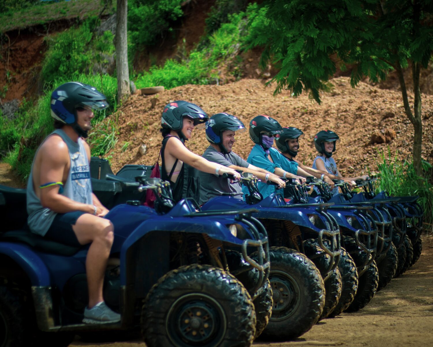 Guests enjoying the full-day tri-combo tour at Vista Los Sueños